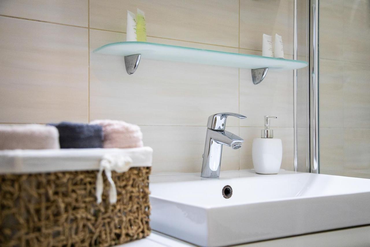 Modern Spacious 3Bdr Apartment In Heart Of Zagreb Exteriör bild